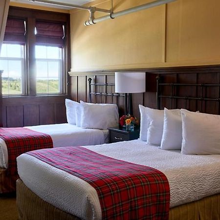 Prince Of Wales Hotel Waterton Park Esterno foto