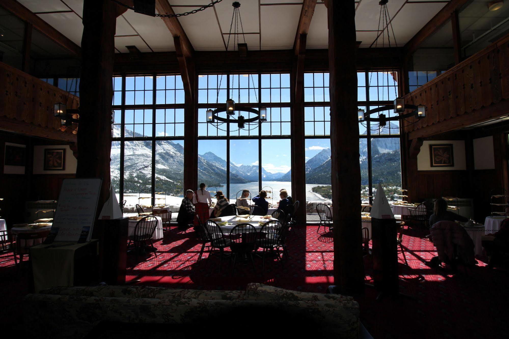 Prince Of Wales Hotel Waterton Park Esterno foto